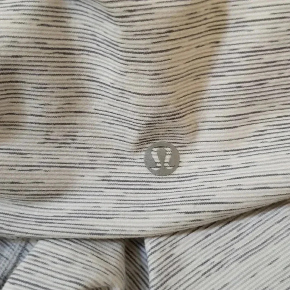 Lululemon Wunder Under Crop II Wee are from Space Mesh Scallop Hem Legging(8/10) - Picture 10 of 11